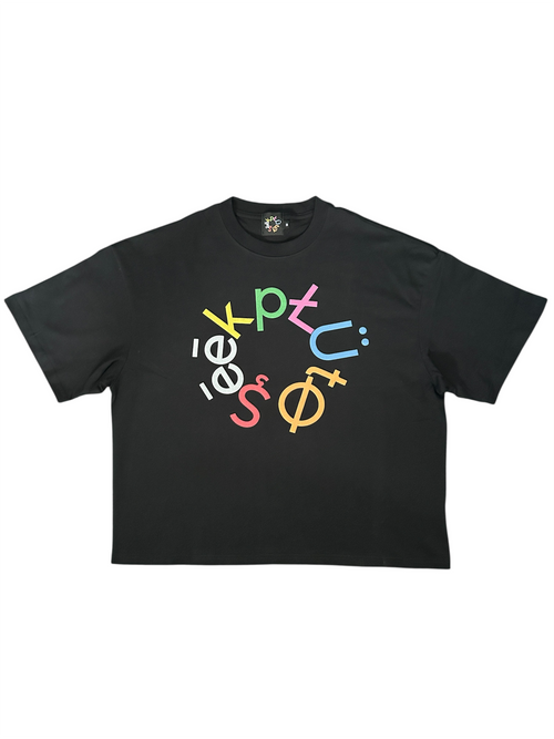 ŞĒĒK PŁÜTØ “Syntax Tee” (BLACK)